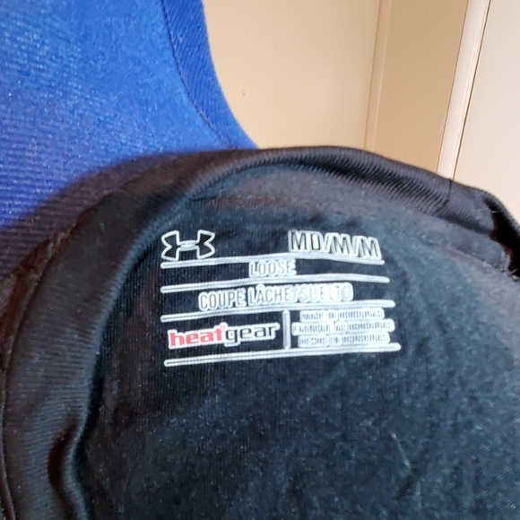 Under Armour Short Sleeve Shirt - Picture 7 of 7